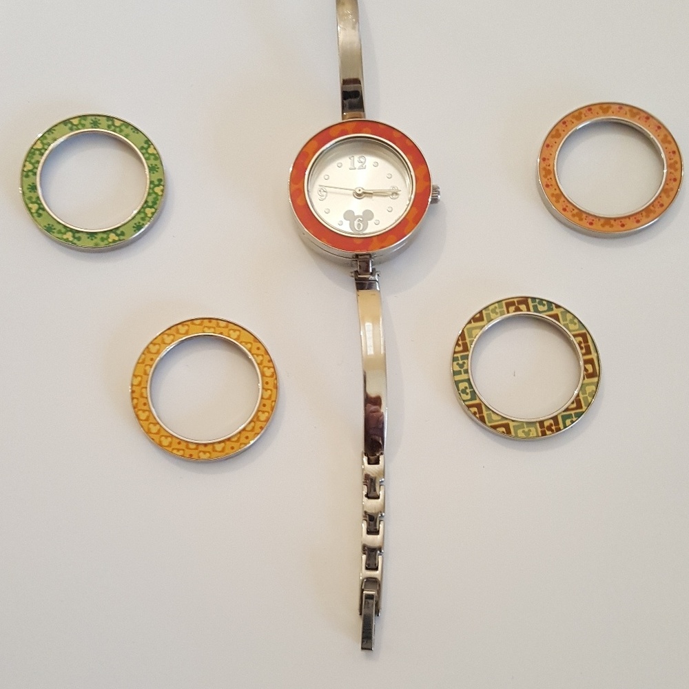 Disney Mickey Mouse Watch, Change 5 Colors!!